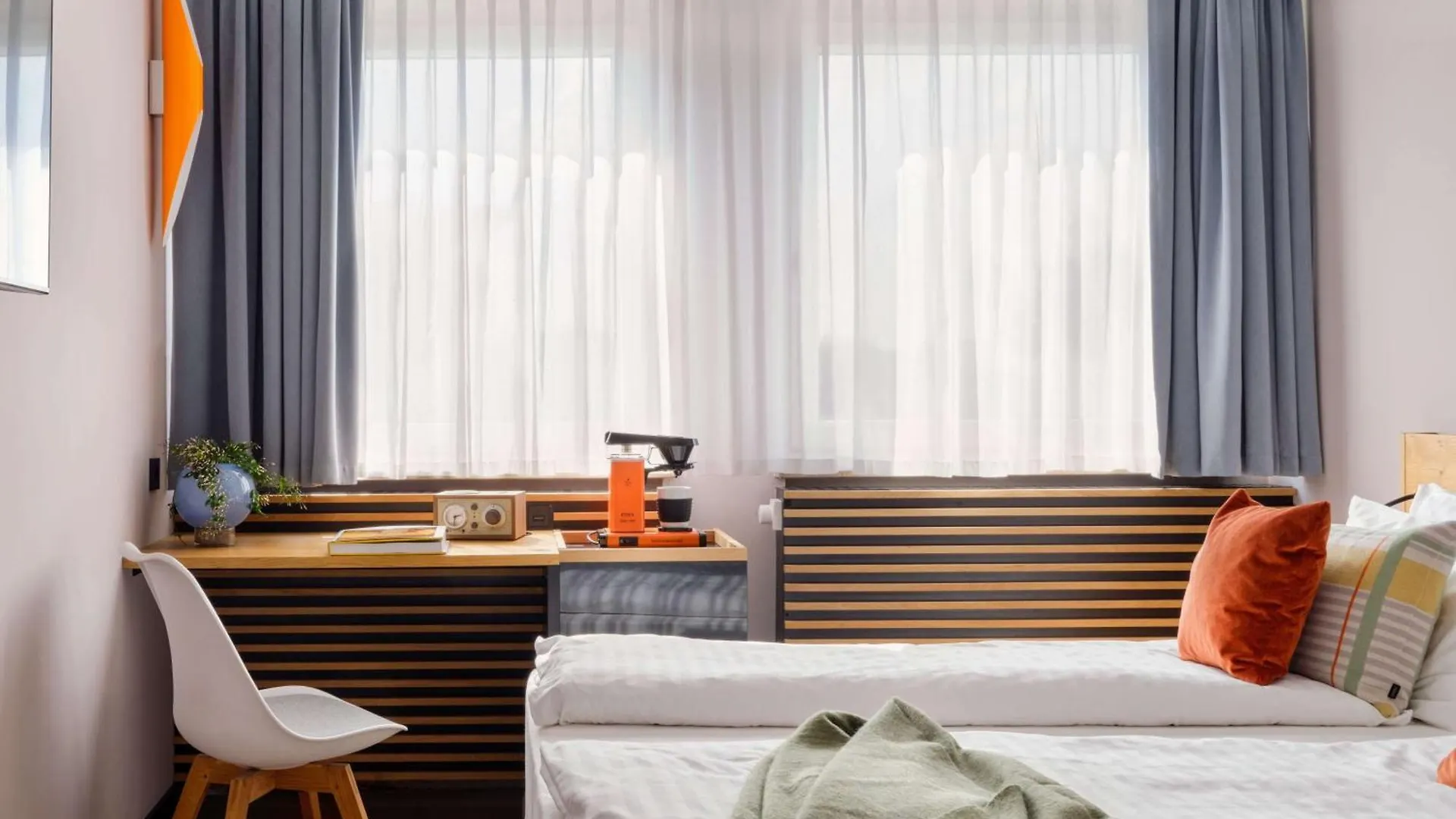 Flemings Hotel München-Schwabing 4*, Múnich