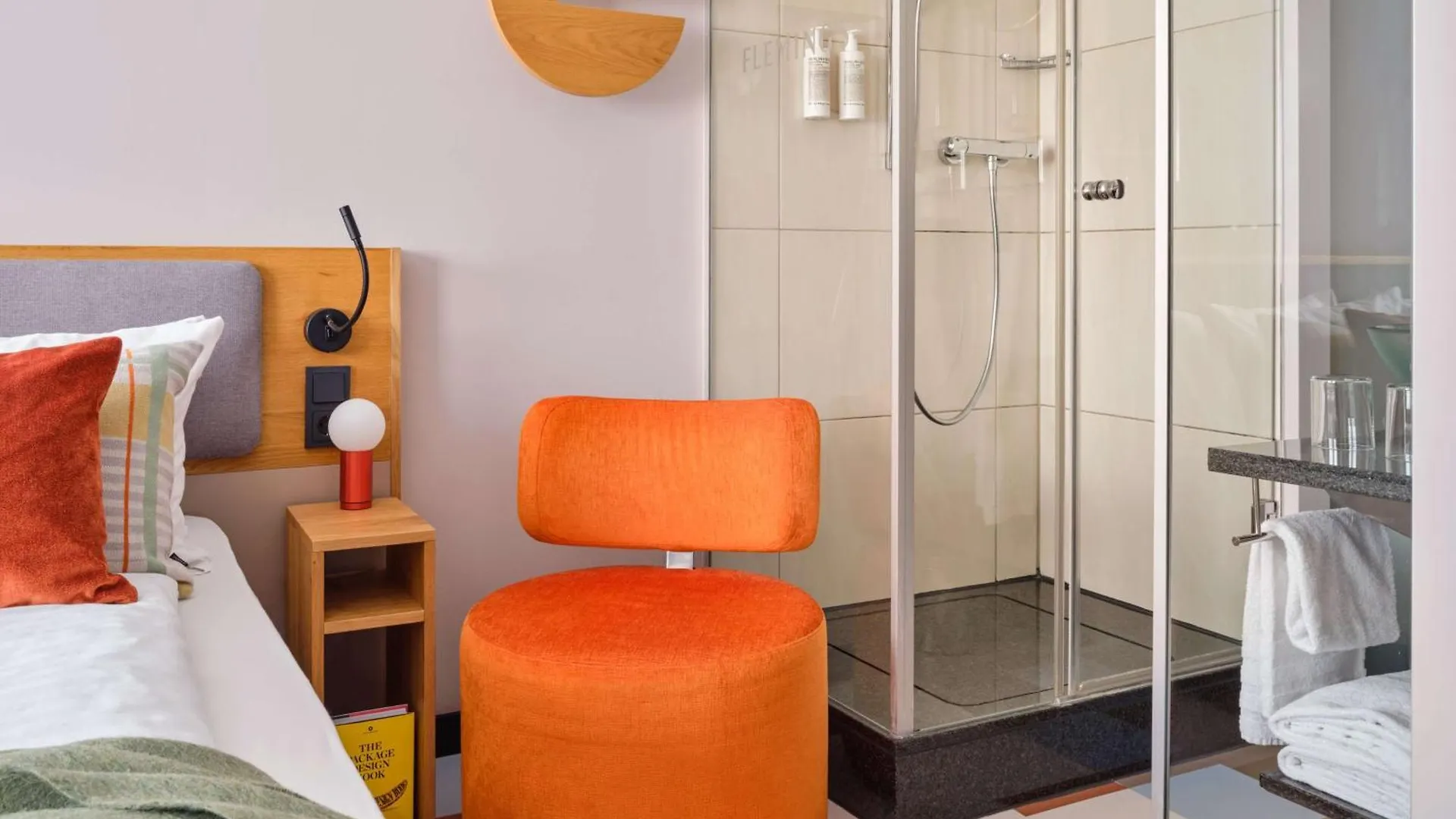 Flemings Hotel München-Schwabing 4*, Múnich